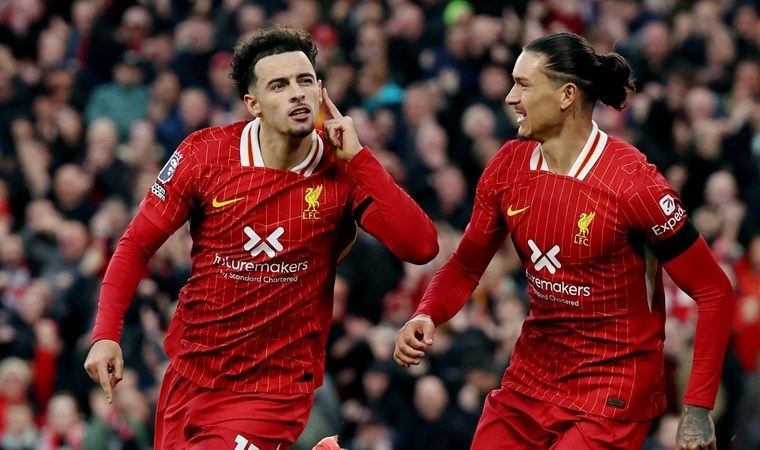 Liderliğini sürdürdü: Dev maçta kazanan Liverpool!