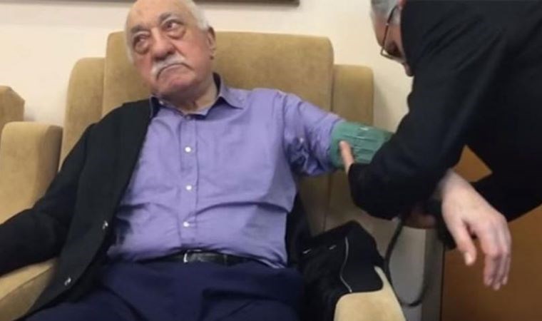 FETÖ firarisi Ekrem Dumanlı,  Fethullah Gülen'in ölüm anlarını anlattı