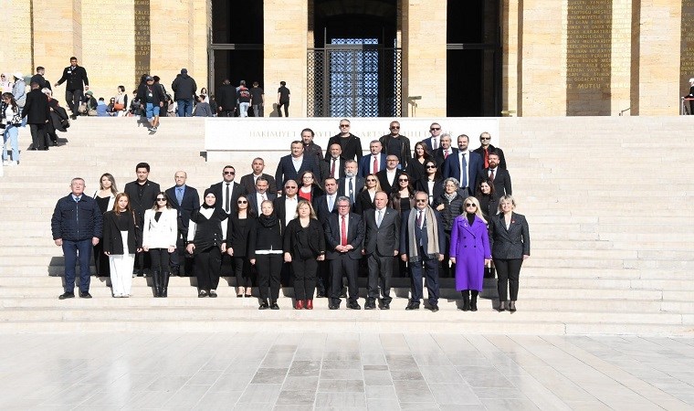 İç Anadolu Sanayici ve İşadamları Dernekleri Federasyonu Anıtkabir'i ziyaret etti