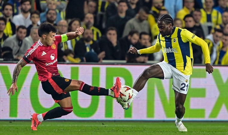 Spor yazarları Fenerbahçe - Manchester United maçını değerlendirdi: 'Kazanamıyorsan kaybetmeyeceksin!'