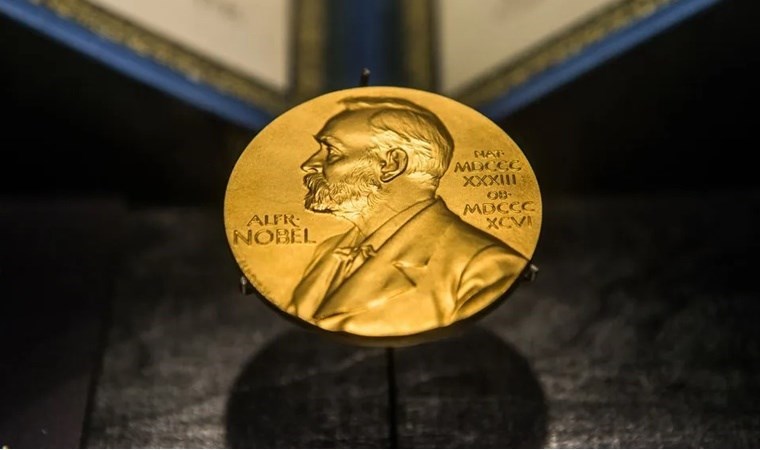 Nobel ödüllü 82 bilim insanı seçimlerde başkan adayı Harris'i destekleyeceklerini açıkladı