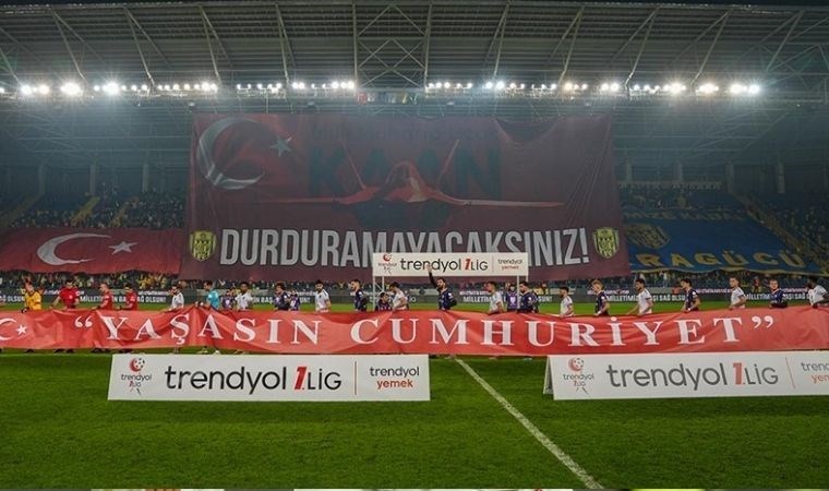 MKE Ankaragücü taraftarından TUSAŞ koreografisi: Durduramayacaksınız!