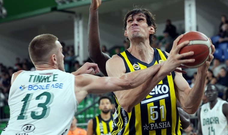 Fenerbahçe Beko deplasmanda güldü: 4'te 4 yaptı!