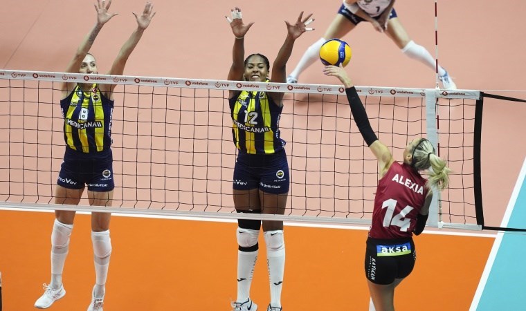 Voleybolda dev derbi: Fenerbahçe, Galatasaray'ın serisini bitirdi!