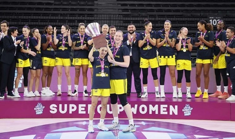 Üst üste ikinci kez... FIBA Kadınlar Süper Kupa'da şampiyon Fenerbahçe!