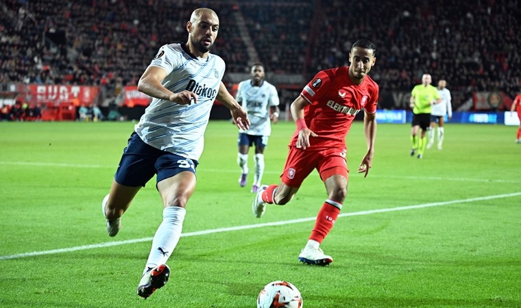 Mourinho'dan Sofyan Amrabat sözleri: 'Ne istediğimizi anlayabilmesi gerekiyordu'