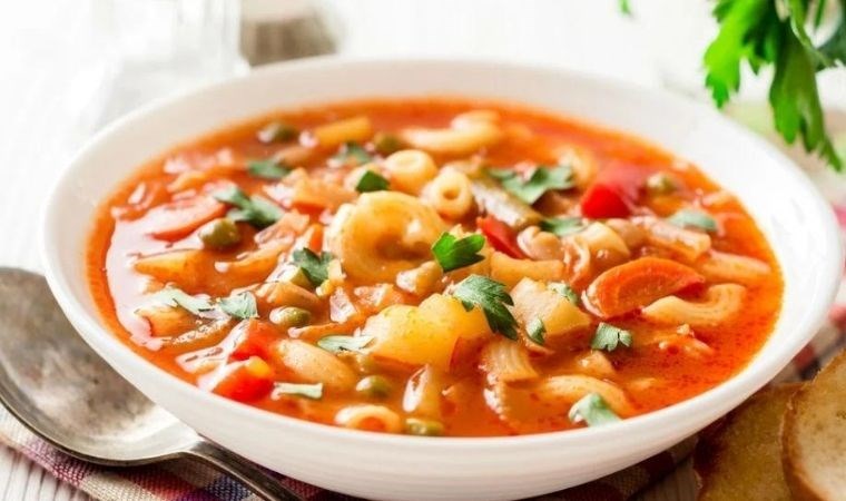 Çorbanın lezzetli ve tarihi değişimi: Minestrone Çorbası tarifi