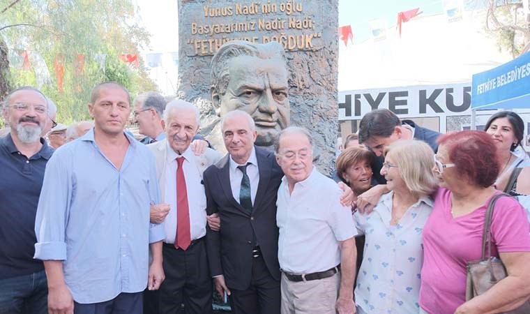 Yunus Nadi Parkı ve anıtı açıldı