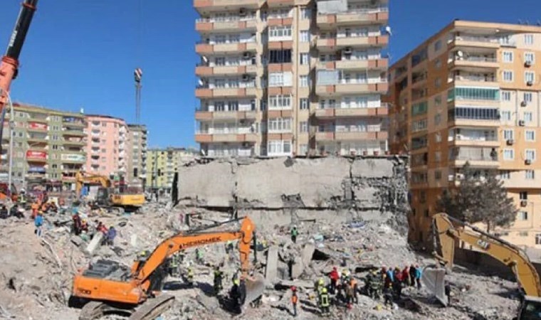 103 kişiye mezar olmuştu... Kule Apartmanı davasında yeni bilirkişi raporu hazırlanacak