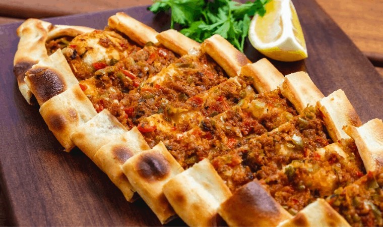 MasterChef pide nasıl yapılır? Enfes iç malzemeleri ile pide yapmanın püf noktaları...