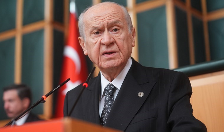 Devlet Bahçeli'den 'DEM Parti ile tokalaşma' açıklaması: 'Biz durduk yere el vermeyiz...'