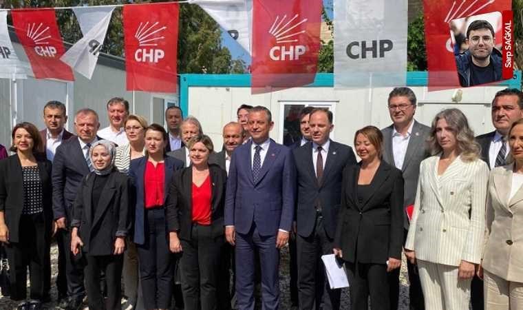 Hatay'da toplanan CHP MYK'nin gündeminde Erdoğan'ın ayakta karşılanması vardı