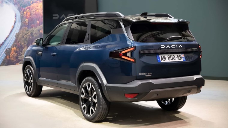 Renault Duster'ın büyük boyu geliyor: Dacia Bigster'ın standart özelliklerinde bile yok yok!