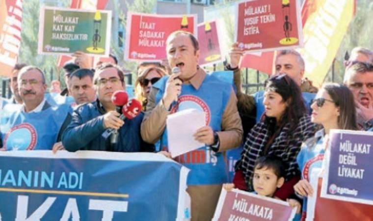 Eğitimdeki liyakatsizliğe dikkat çeken Eğitim-İş MEB’in önünde bir araya geldi: ‘Torpilin önüne geçeceğiz’