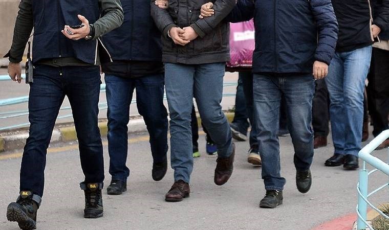 İzmir'de uyuşturucu operasyonu: 53 bin sentetik ecza ele geçirildi!