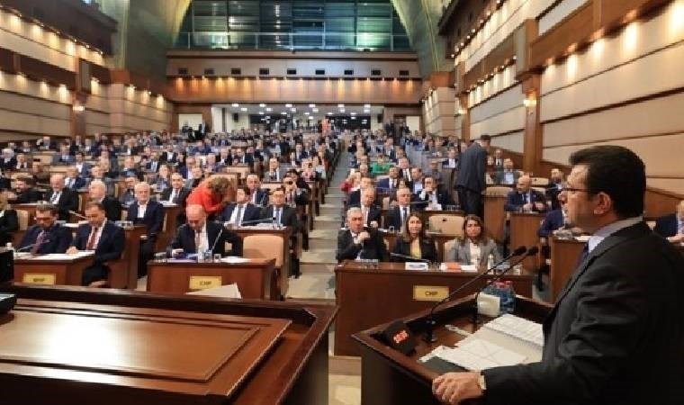 AKP’li üyeler bütçe oturumunu terk etti