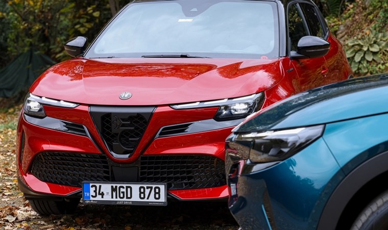 Alfa Romeo Junior hem verimli hem sportif! Model hibrit ve elektrikli olarak yola çıktı: İşte fiyatları ve tüm ayrıntılar...