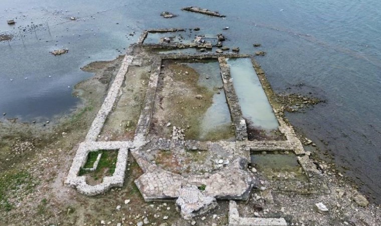 Marmara'daki 2 bin yıllık bazilika tamamen gün yüzüne çıktı