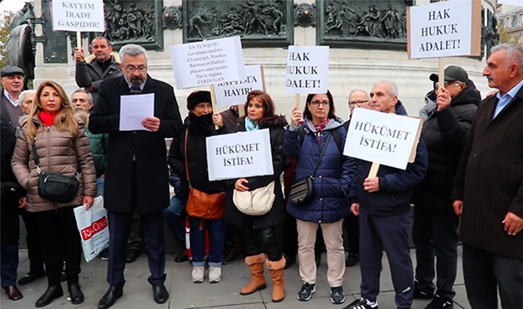 Paris'te CHP'nin kayyum protestosu