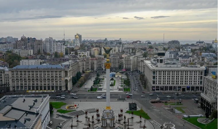 Bir ülke daha Kiev büyükelçiliğini kapattı