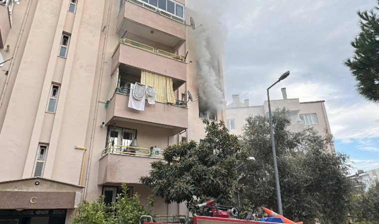 Aydın'da korkutan yangın.... Elektrikli battaniye evi yaktı!