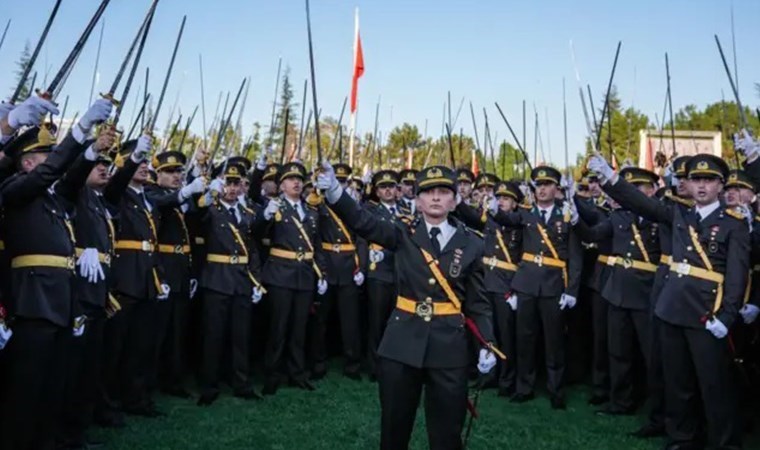 Kemalist Aydınlanma Derneği'nden 'teğmenler' açıklaması: 'Türk ulusu Atatürk’ün askerlerine sahip çıkacaktır'