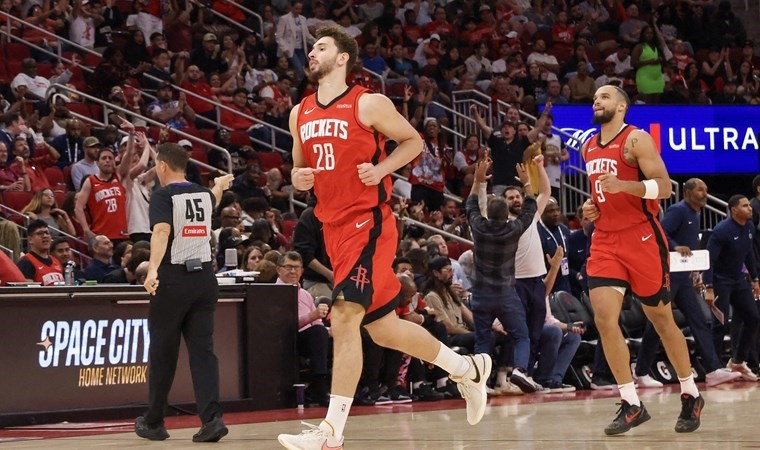 Alperen Şengün yıldızlaştı: Houston Rockets farklı kazandı!