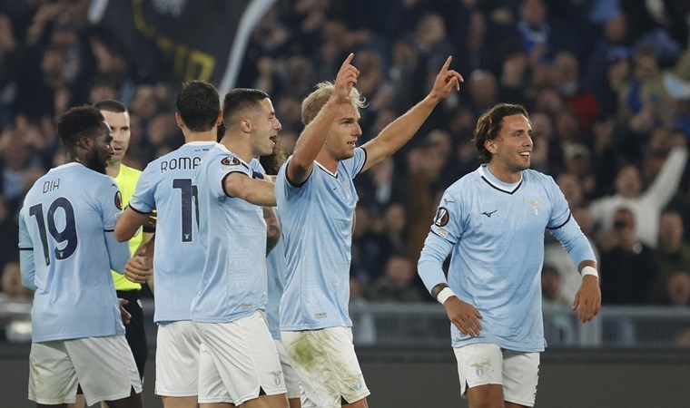 Lazio sahasında 3 puanı üç golle aldı!