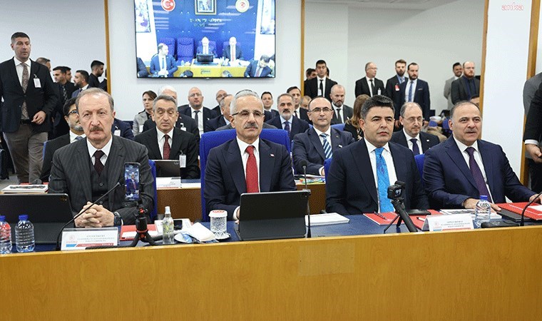 TBMM Plan ve Bütçe Komisyonu görüşmelerinde tartışmalar yaşanırken, CHP ‘garanti ödemelerine’ tepki gösterdi: ‘Milletin kanını emdiniz’