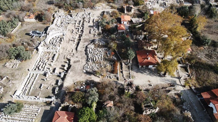 Lagina ve Stratonikeia antik kentleri sonbaharda dronla görüntülendi