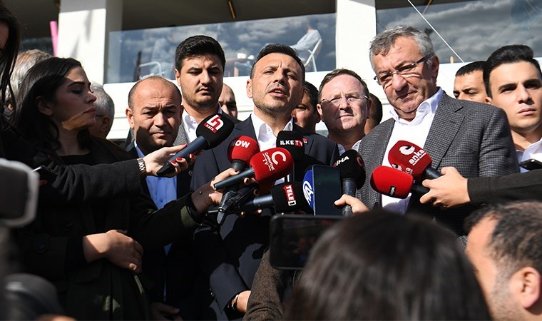 Özgür Çelik 'saat' vererek duyurdu: CHP'nin Esenyurt'ta adalet nöbeti başlıyor