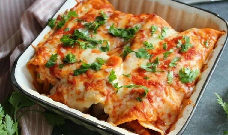 Akşam yemeğine Meksika mutfağından gelen enfes lezzet: Enchilada tarifi