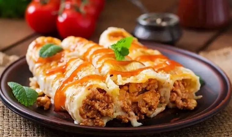 Akşam yemeğine Meksika mutfağından gelen enfes lezzet: Enchilada tarifi