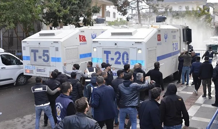 'Kayyum' protestoları: Halfeti'de 8 gözaltı daha