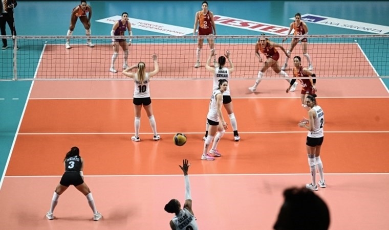 Voleybolda Galatasaray - Beşiktaş derbisi heyecanı!