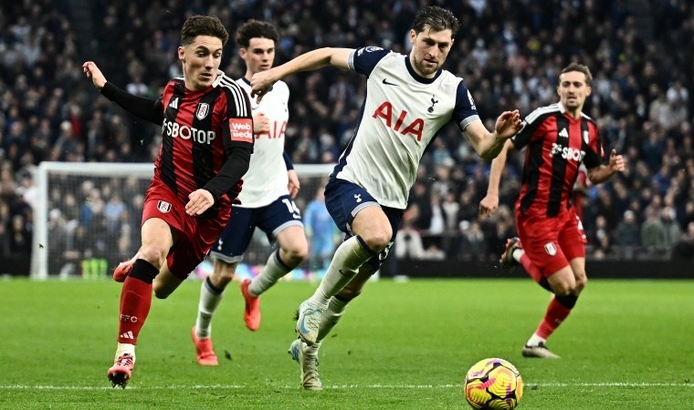 Fulham 10 kişi kaldı: Tottenham kendi evinde kayıp!