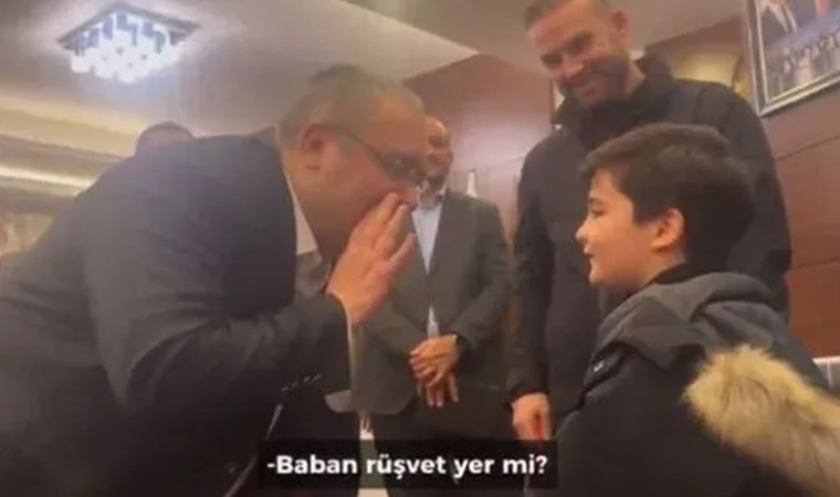 Keçiören Belediye Başkanı'ndan küçük çocuğa tepki çeken soru: Baban rüşvet yer mi?