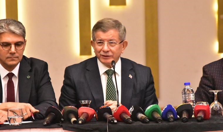 Davutoğlu'ndan 'AKP' itirafı: Ruh bakımından hiç kopmadım