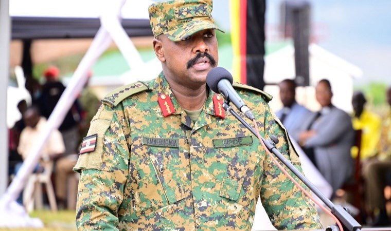 Sudan ile Uganda arasında 'general' krizi