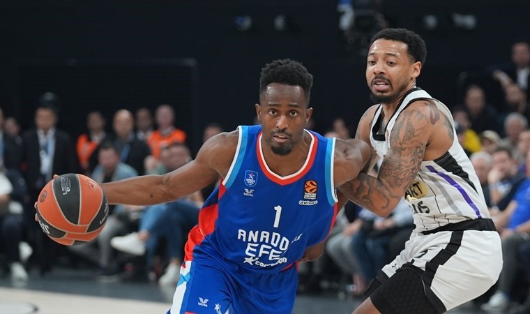 Anadolu Efes, Partizan'a karşı hata yapmadı