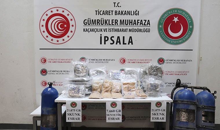 Piyasa değeri 529 milyon lira... İpsala ve Esendere'de tam 493 kilo 'uyuşturucu' ele geçirildi