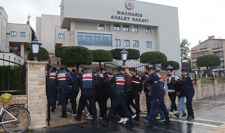 Muğla merkezli 3 ilde 'göçmen kaçakçılığı' operasyonu: 7 tutuklama