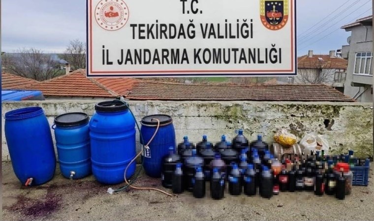 Yılbaşı öncesi kaçak alkol operasyonu... 2.5 ton ele geçirildi!