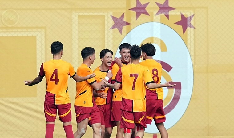 U17 derbisinde Galatasaray'dan Fenerbahçe'ye tarihi fark!