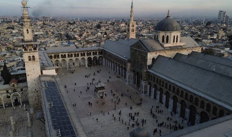 Nedir bu Emevi Camisi takıntısı?