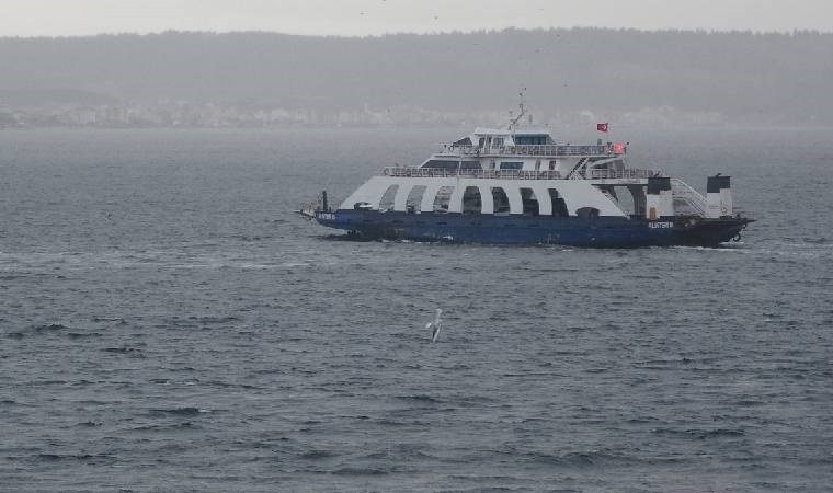 Deniz ulaşımına fırtına engeli: Bozcaada ve Gökçeada seferleri iptal edildi!