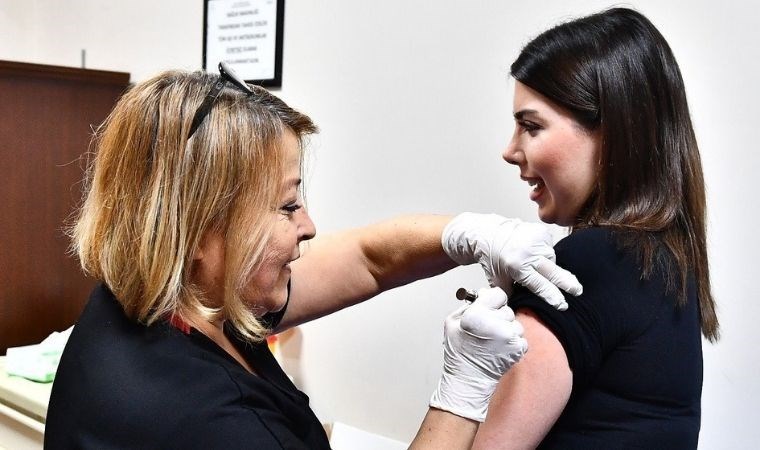 İzmir’de ücretsiz HPV aşısı uygulaması başladı