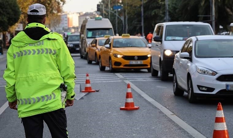 Başkentte yarın bazı yollar trafiğe kapalı olacak!