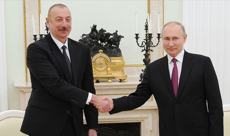 Uçak kazası sonrası Putin, Aliyev'den özür diledi