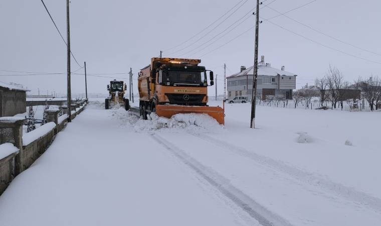 Bitlis'te 107 köy ve mezra yolu ulaşıma açıldı